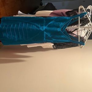 GUESS large teal fitted mini dress
